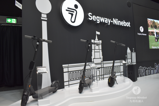 Ninebot на IFA 2019 в Германии представила два электрических скутера с дальностью хода до 65 км