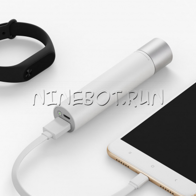 Портативный фонарик-Powerbank Xiaomi Portable Flashlight (белый)